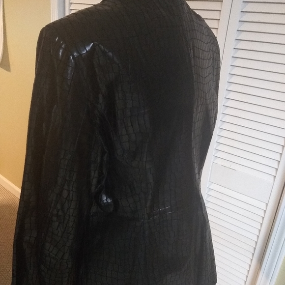 Leather jacket - Picture 5 of 5